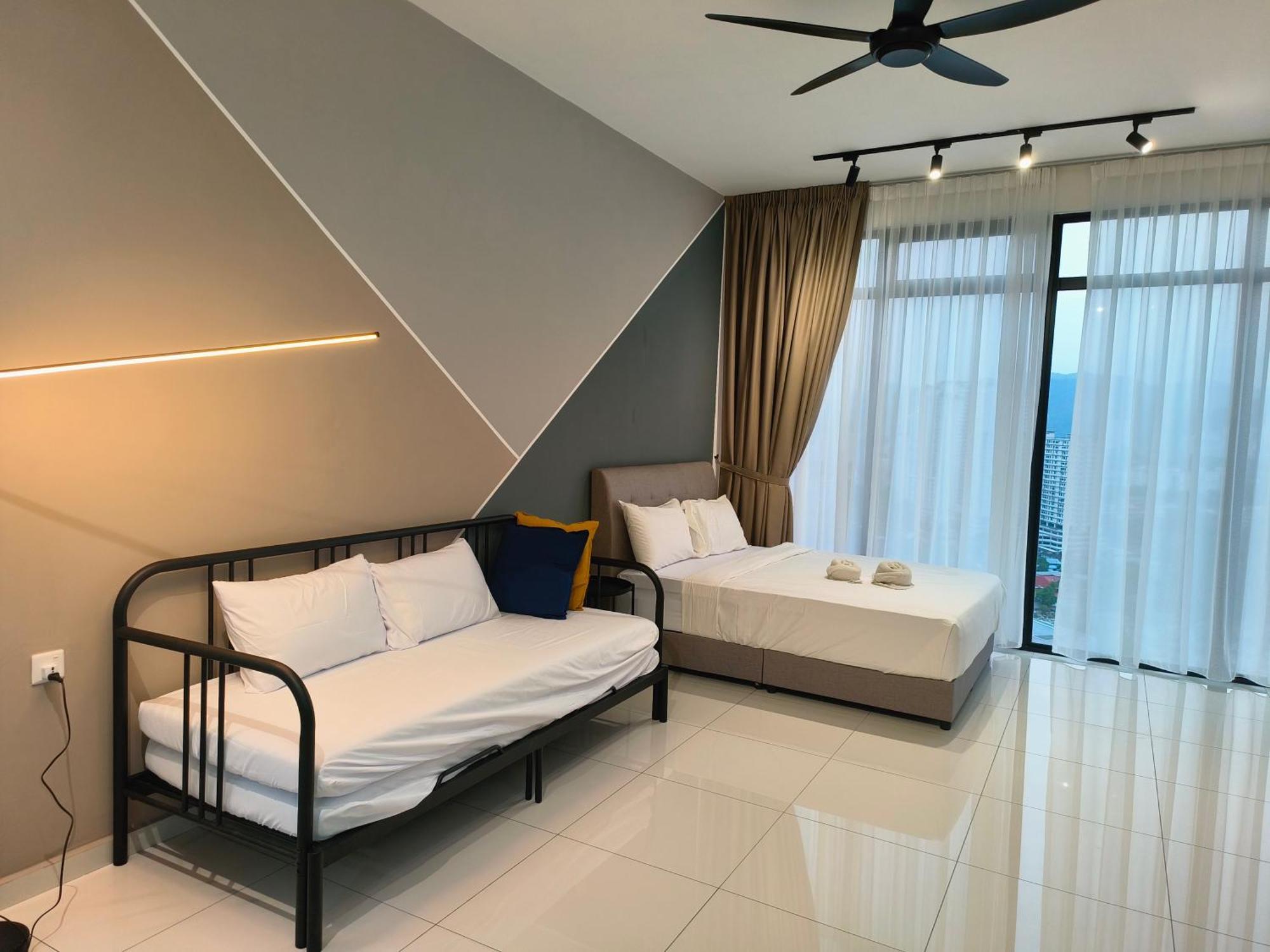 New Georgetown Stylist 2Br Homestay For 10Pax 无敌美景两房民宿 Beacon Executive Suite エクステリア 写真
